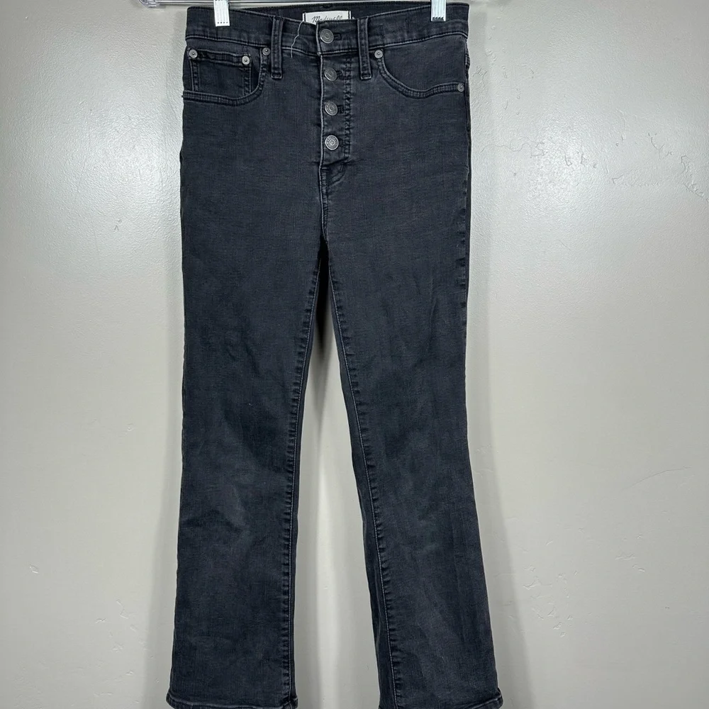Madewell Cali Demi-Boot Jeans in Bellspring Wash: Button-Front Edition Black 26 - Picture 4 of 9